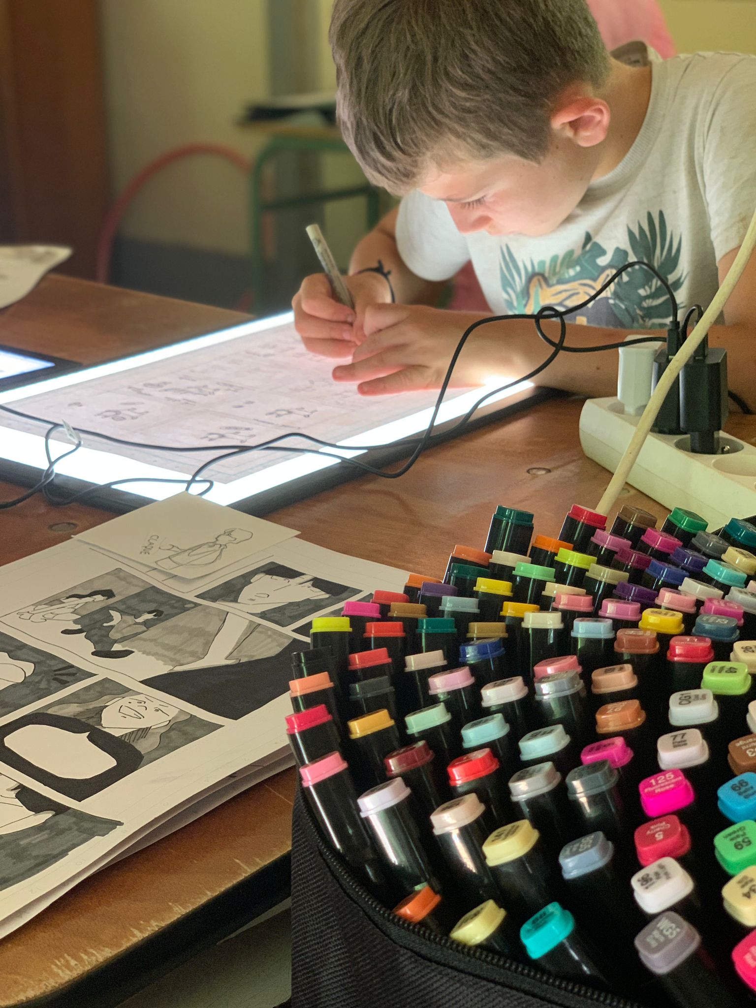 Atelier croquis et anatomie manga pour enfants en colonie de vacances thématique